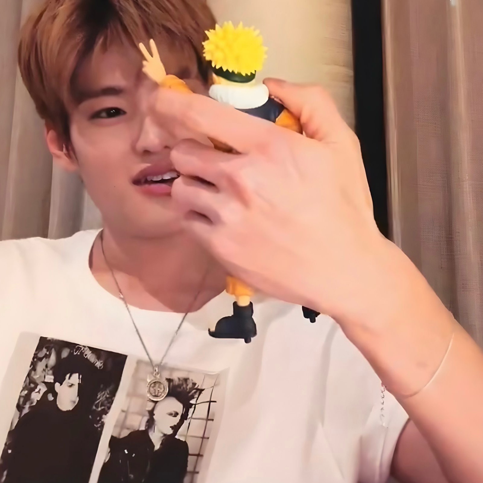 漂亮炤熙的直播截图  专栏 · 炤咪截图📸