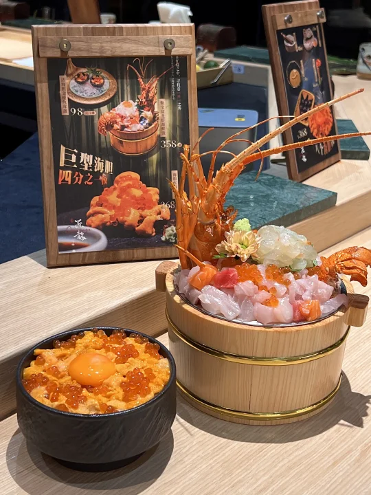深圳百元日料战神‼️爽吃龙虾+8颗海胆饭🤤