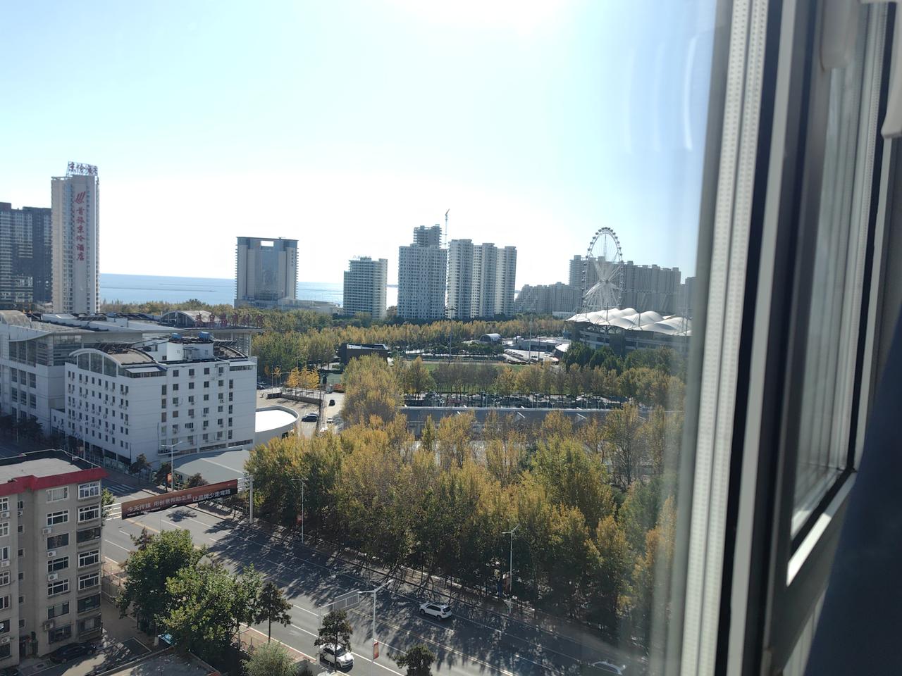 你所在城市现在有多冷秦皇岛之秋，宛如一幅用阳光与色彩织就的锦缎，您若读来便觉暖意