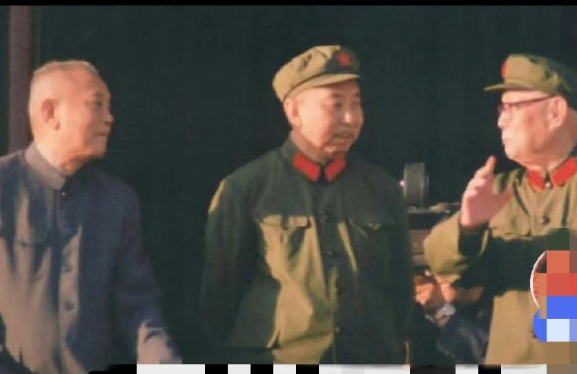 他们是对历史产生重大影响的伟人！永远载入史册！
你能说出左一这位伟人的名字吗？