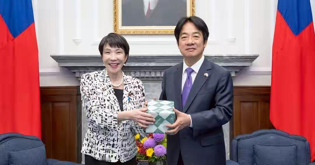 台独势力的末日就要到了，八面玲珑，想跑也跑不了。大陆文攻武围，对赖清德卖国贼办公