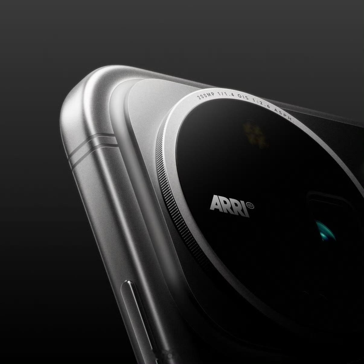 荣耀Magic9外观首曝 曲面金属中框，矩形+圆形双层Deco，200MP 1.