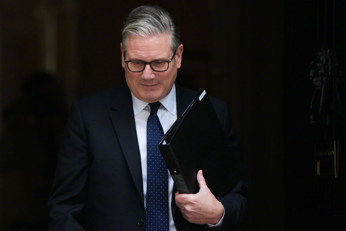 #英国首相对内阁大臣辞职表遗憾#【斯塔默对英国卫生和社会福利大臣辞职表遗憾】新华