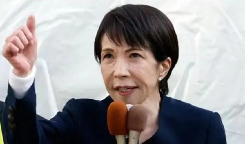 高市早苗嘴上喊对话，军演导弹全对着中国，这“谈”到底想谈啥？

最近高市早苗采访