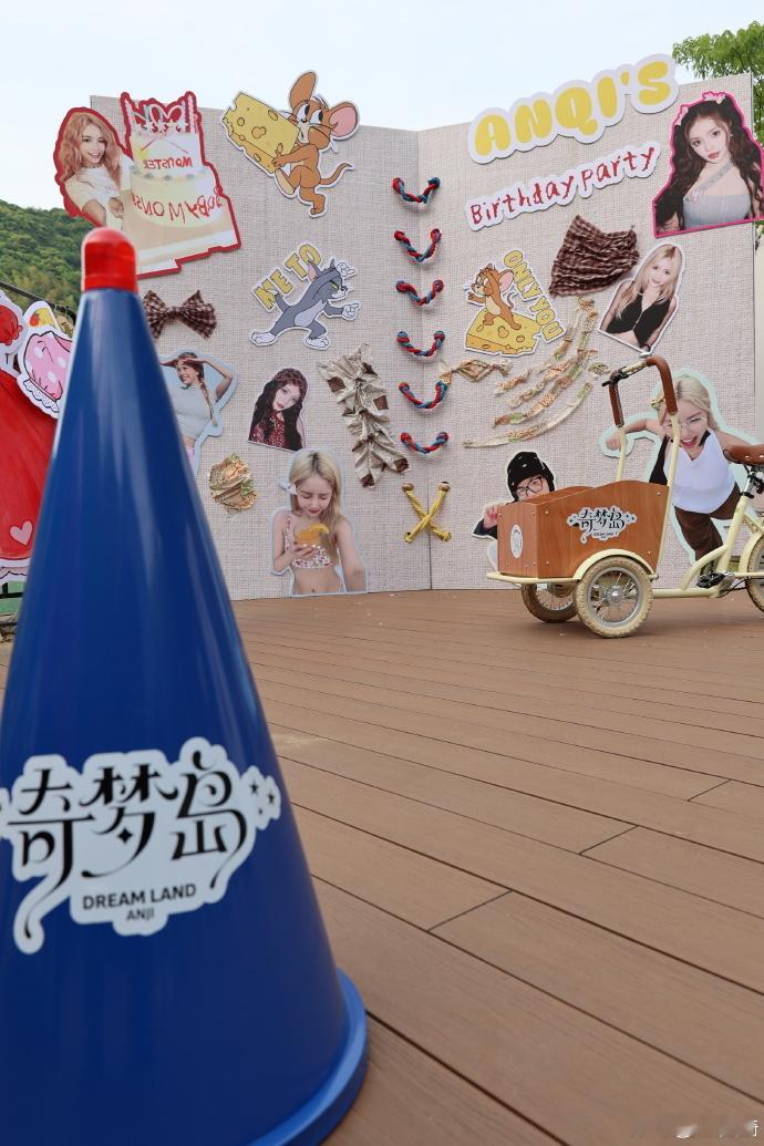 安崎生日返图、安崎一日崎梦岛岛主一日崎梦岛岛主安崎，生日返图每一帧都精致绝美，新