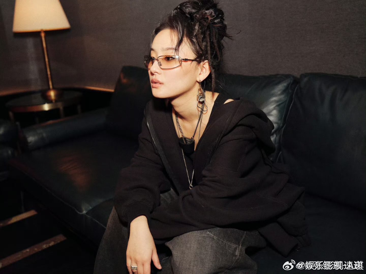 张钰琪月桂女神造型亚洲新声 张靓颖一句话点燃期待！张钰琪的月桂女神舞台，“做法”