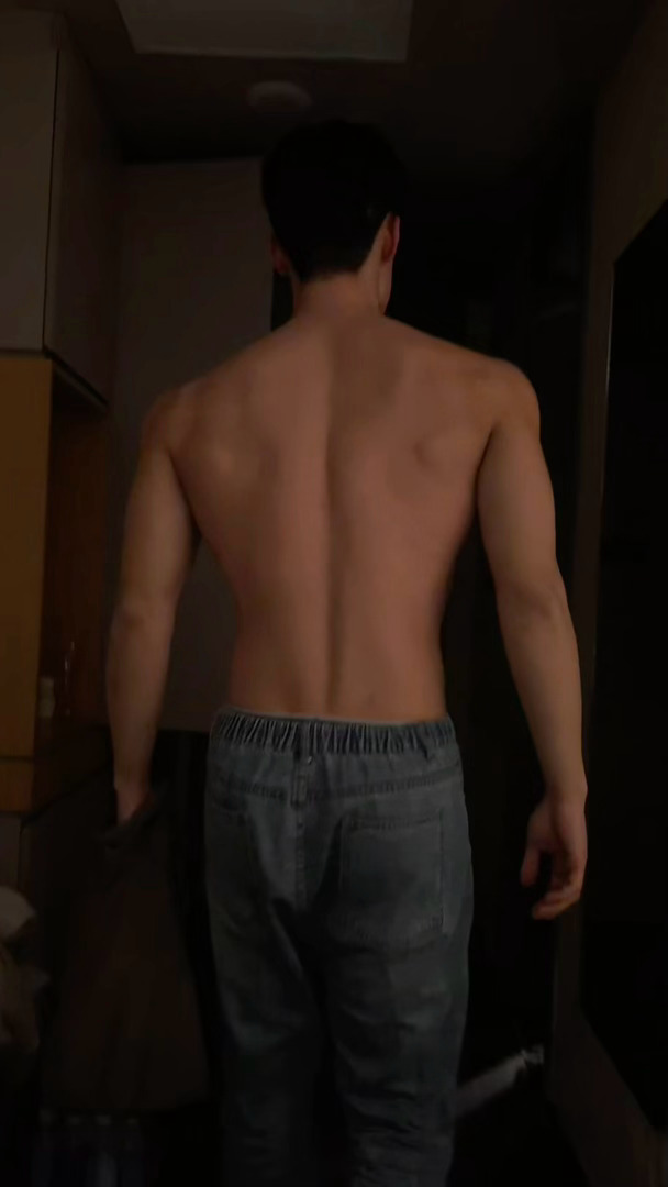 高壮给你的 是一种感觉 淄博