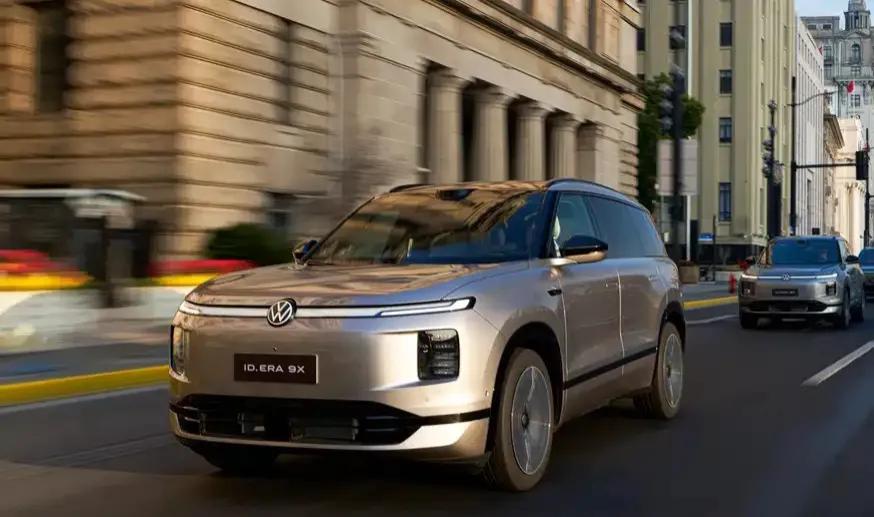ID.ERA 9X将于 4 月 25 日上市。新车此前已开启预售，共推出 3 款