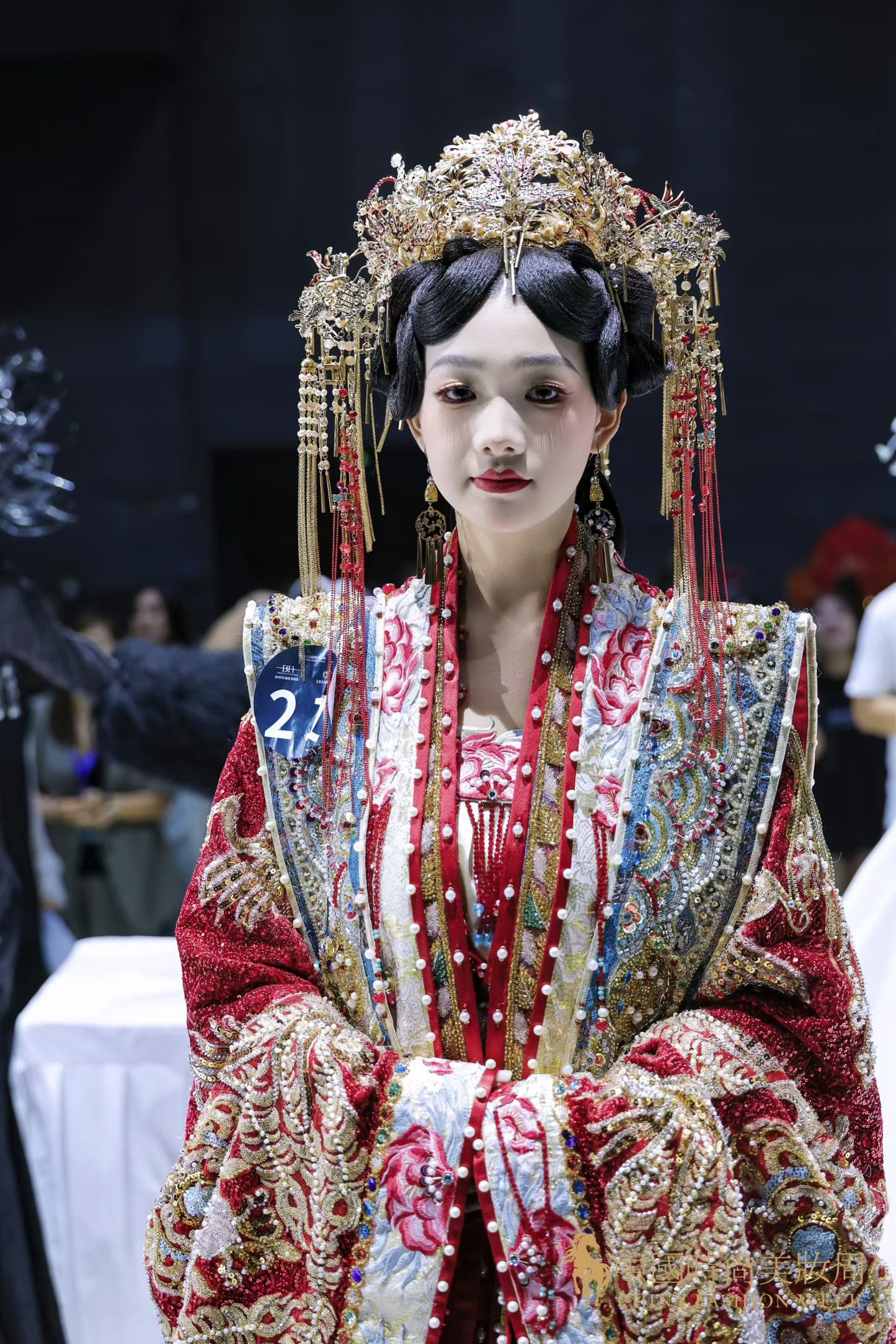 了解中国风情，老祖宗留下来的艺术就是美，这次的时妆周比上次的还要更加眼前一亮 