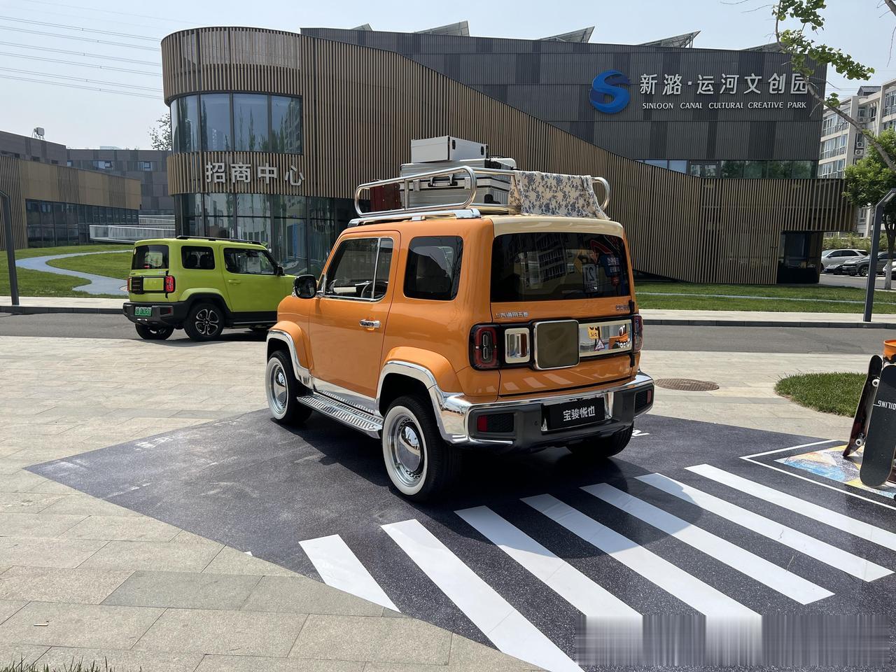 宝骏悦也三款改装版发布，我觉得可以分别命名为“复古风”、“老代风”和“越野风”，