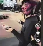 “救救我，我不会讹你！”杭州阿姨摔倒，全网寻找救她的外卖小哥：1米7左右、胖胖的