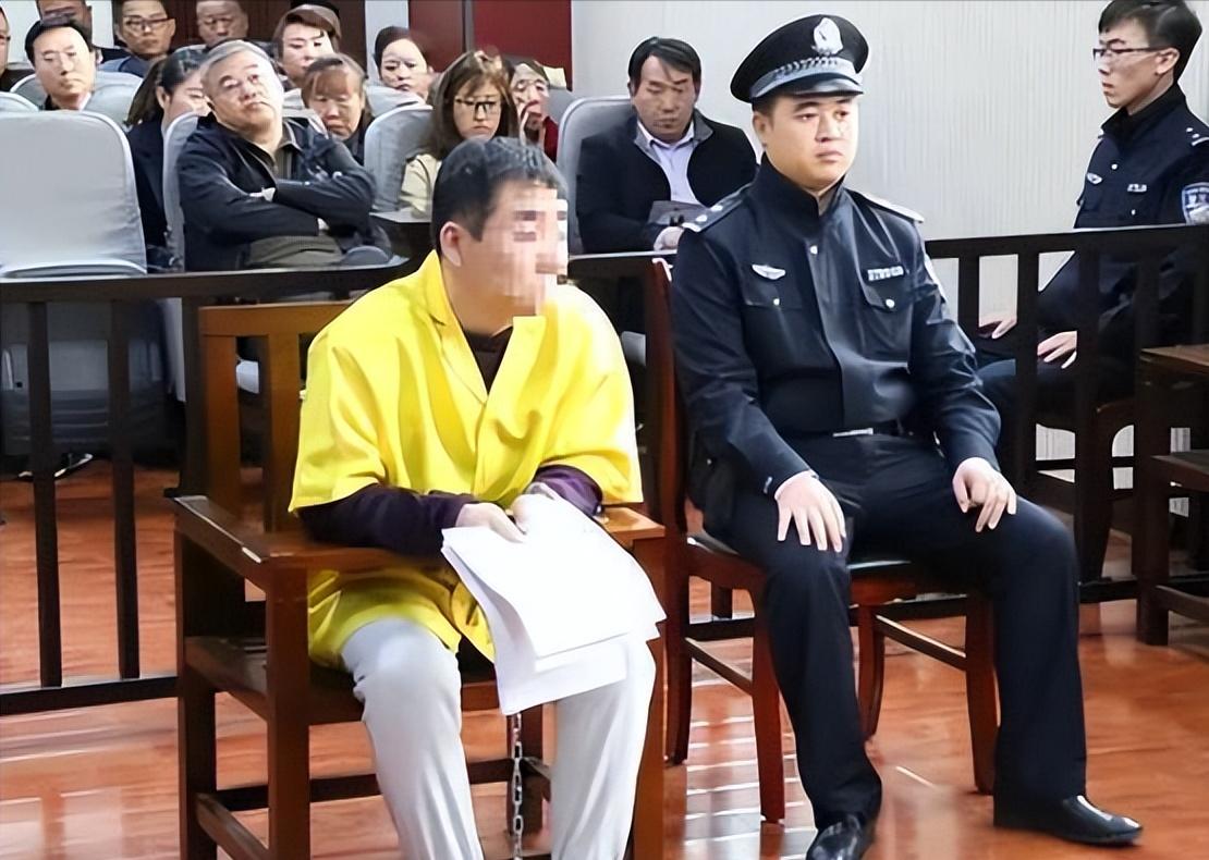 “这就是欺负老实人的下场！”辽宁抚顺，一男子得了脑癌，为治病欠下不少外债，病情好