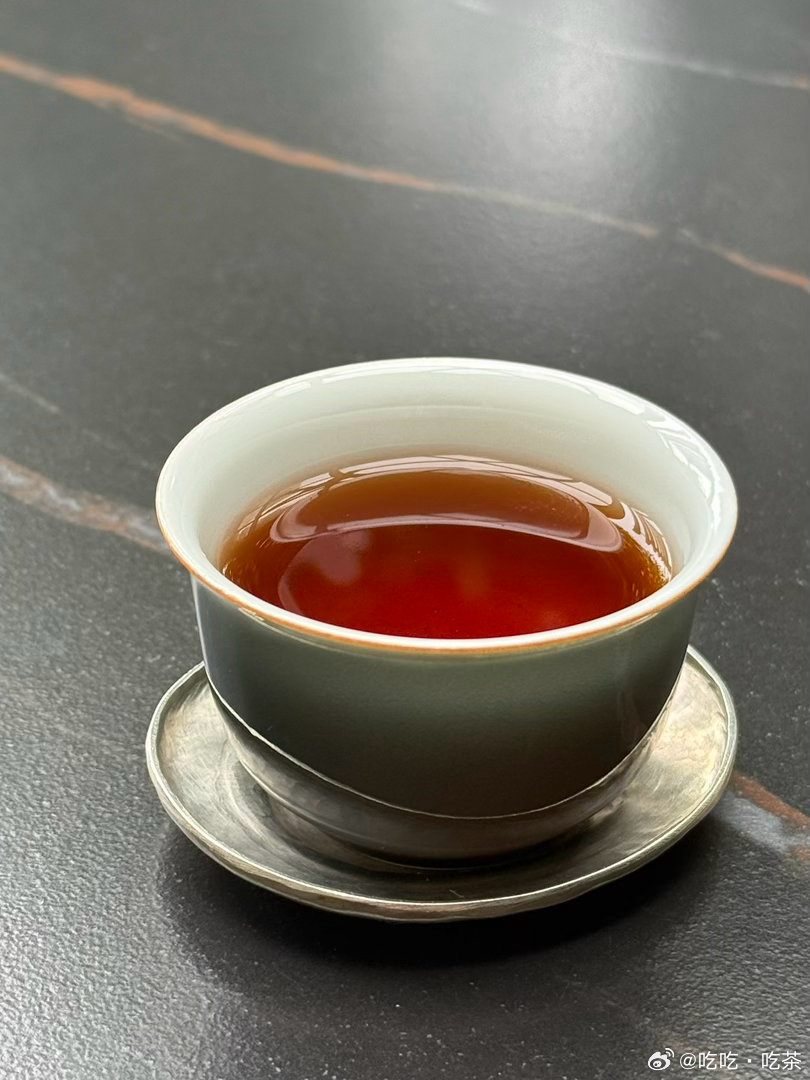 有茶友问：如何购买黑茶？我的回答就两点：核心山场原生种和南方干仓！  无论哪个产