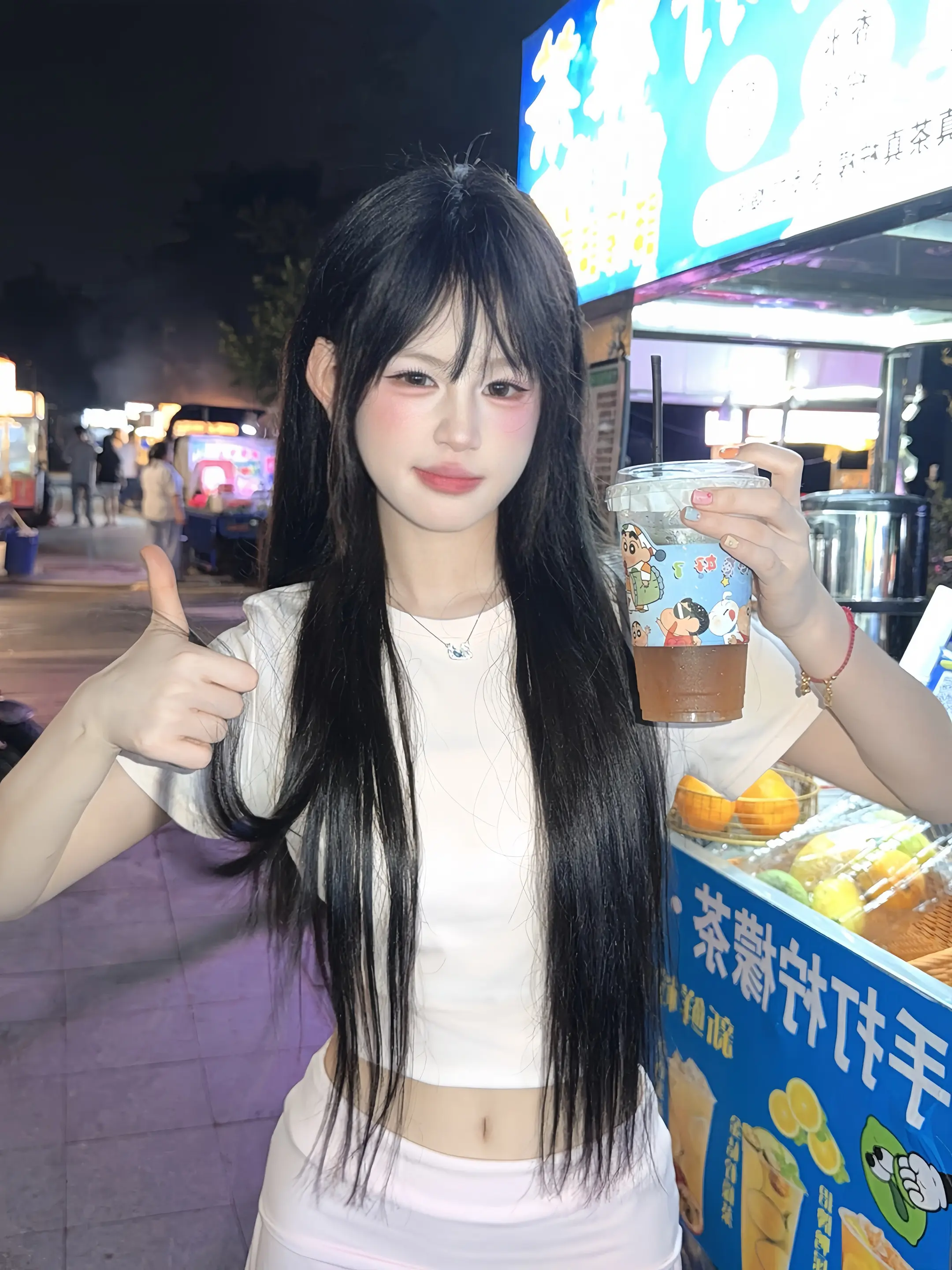瞧把你美得 怎么那么开心啊