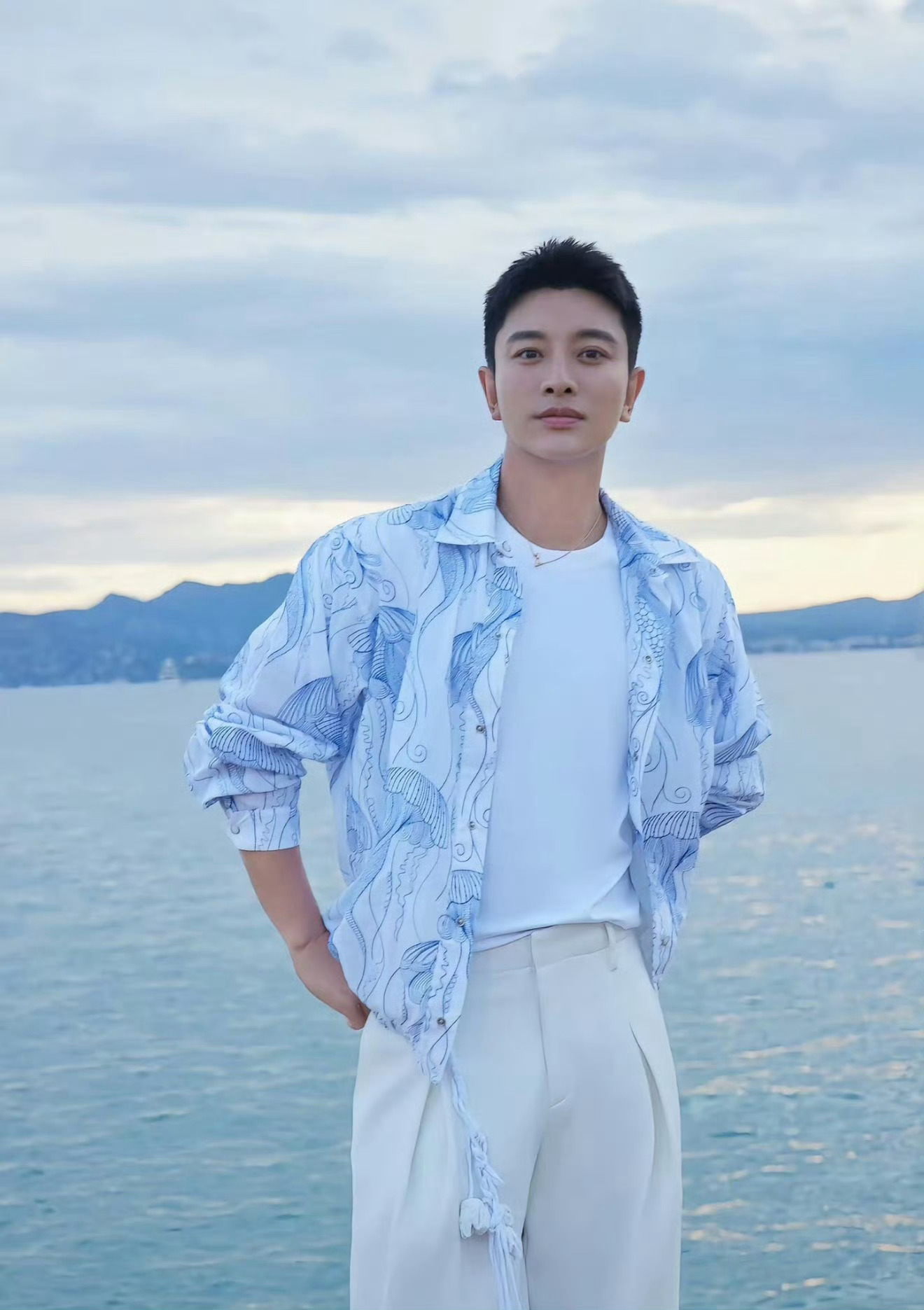 演员也有 35 危机吗？人还是不能活在自己舒适区，自己多试一试其他赛道贾乃亮近3