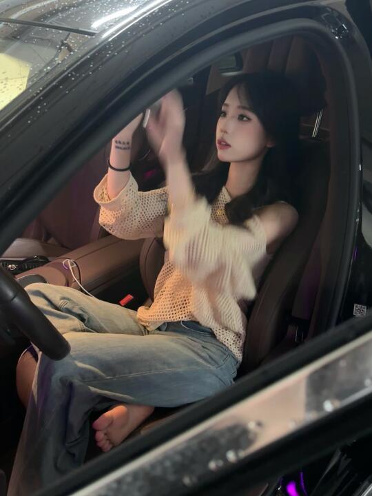 靠瓜子 开上了人生Dream Car 🚗💨