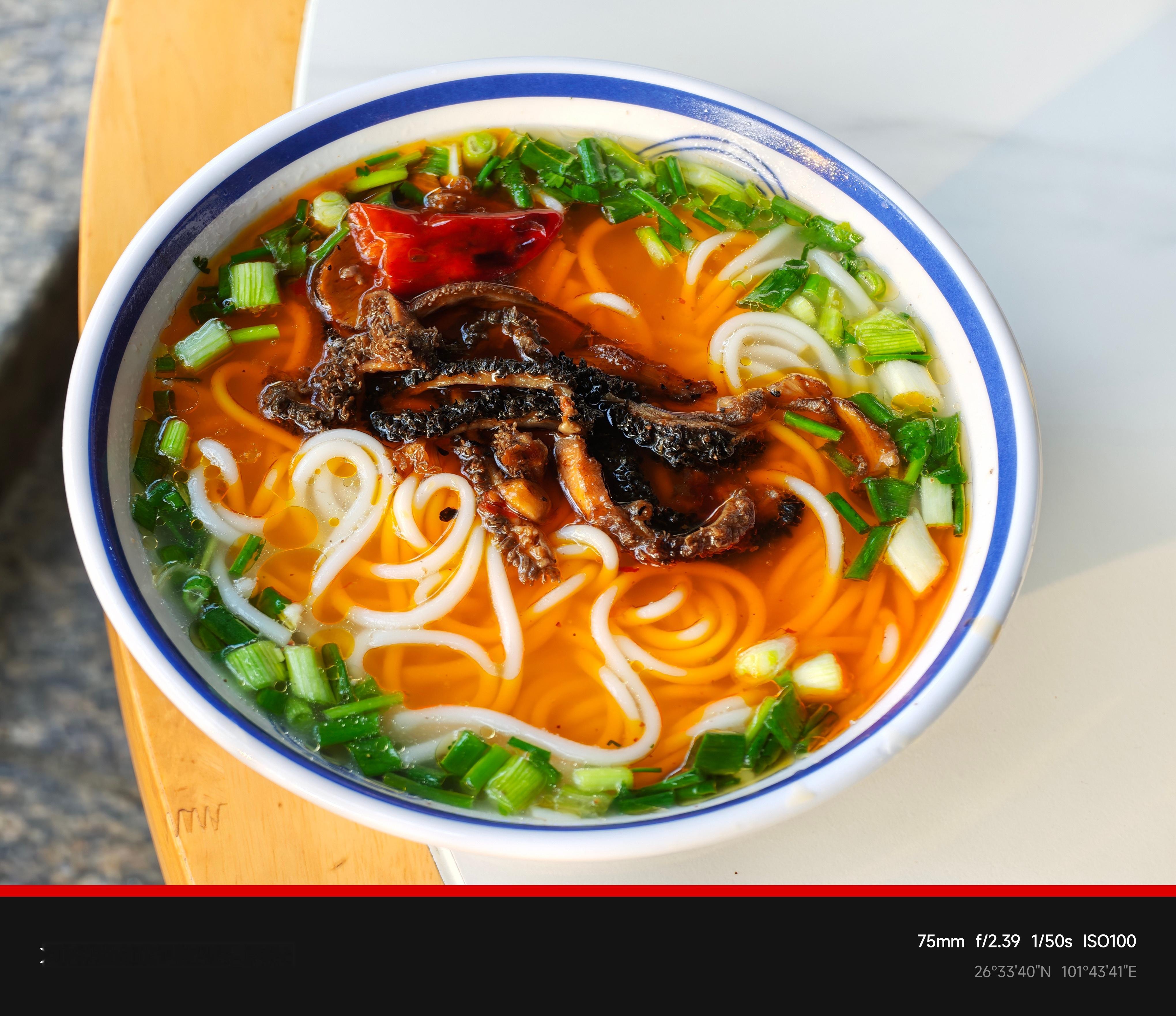 又是重复的一天，送娃嗦粉，今天的攀枝花羊肉米线 打几分