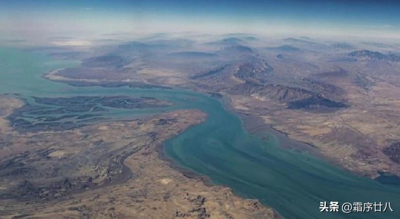 美伊军事冲突已持续24天，局势出现明显转折。美方最初态度强硬，要求伊朗永久停止铀