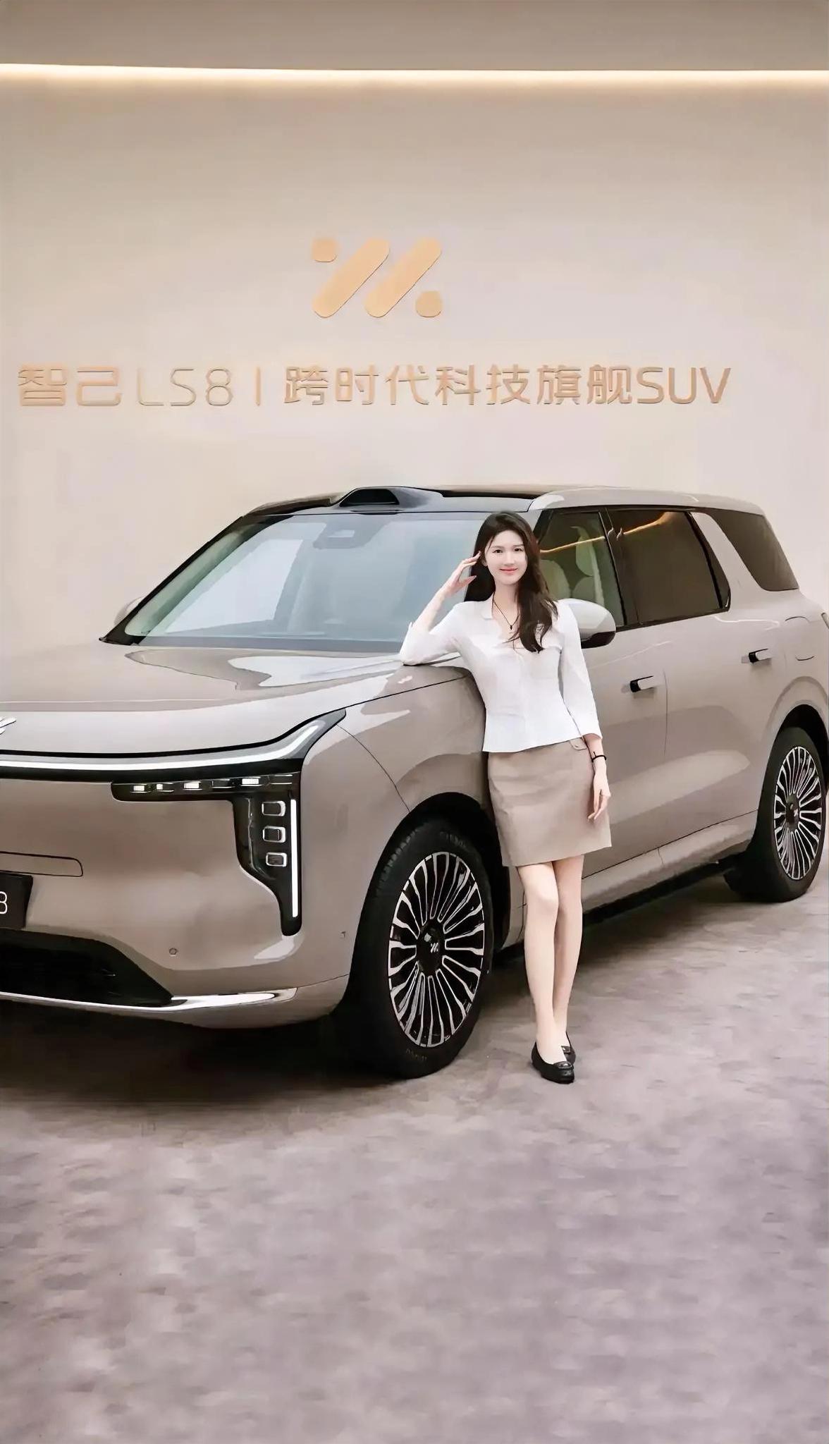 十二生肖的贵人
1、属羊的人，贵人多为伴侣。
2、属蛇的人，贵人多半是自己。
3