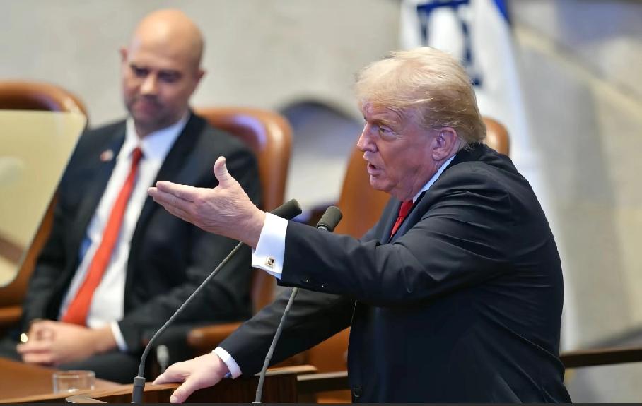 刚刚！特朗普放出狠话，美国政坛彻底炸锅！

谁能想到，曾经被共和党人捧上天的特朗