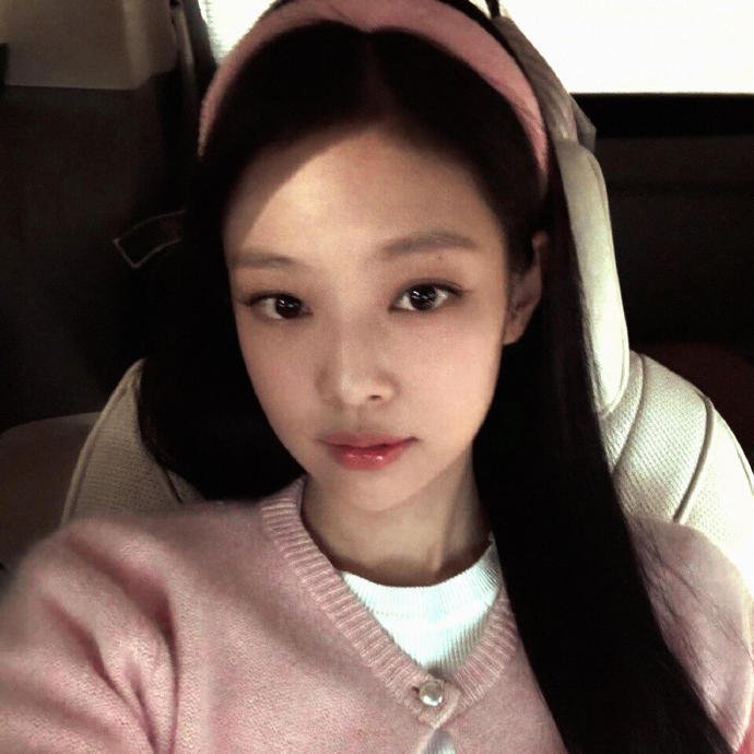 JENNIE头像｜kpop头像｜WeChat头像｜韩系｜酷 