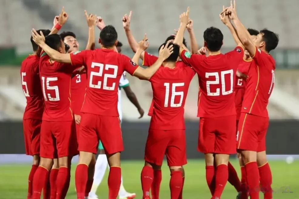 网爆国家队出现内讧，“海港帮”再度统治国家队？
  某博主爆料，李可之所以突然离