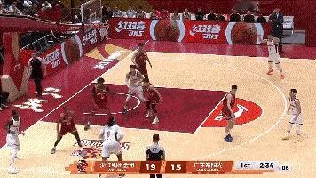 有一说一！杜锋不满意来自对陈家政突破第一个球，我认为视野突破是没有问题的，请相信