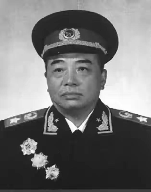 5600红军被俘全遇难！12年后彭德怀跨4000里追凶，真凶结局解气
 
560