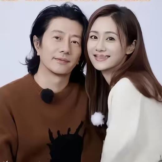 看到郑钧和刘芸的孩子我真是疑惑了
照理说明星也不缺钱，怎么把孩子养的这么“糙”？