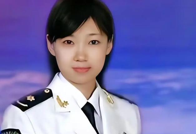 [微风]杨屹！中国24岁女武器专家，填补中国海军武器空白，成功研发航母天敌！颜值