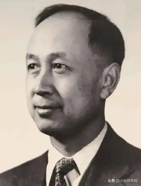 1955年，钱学森回国后，中科院每月给他发350元人民币，后来增聘为院士后，每月