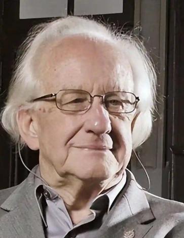 40年前，他预言苏联十年后必亡，20年后他再次预言，美国必然会在2025年年走向