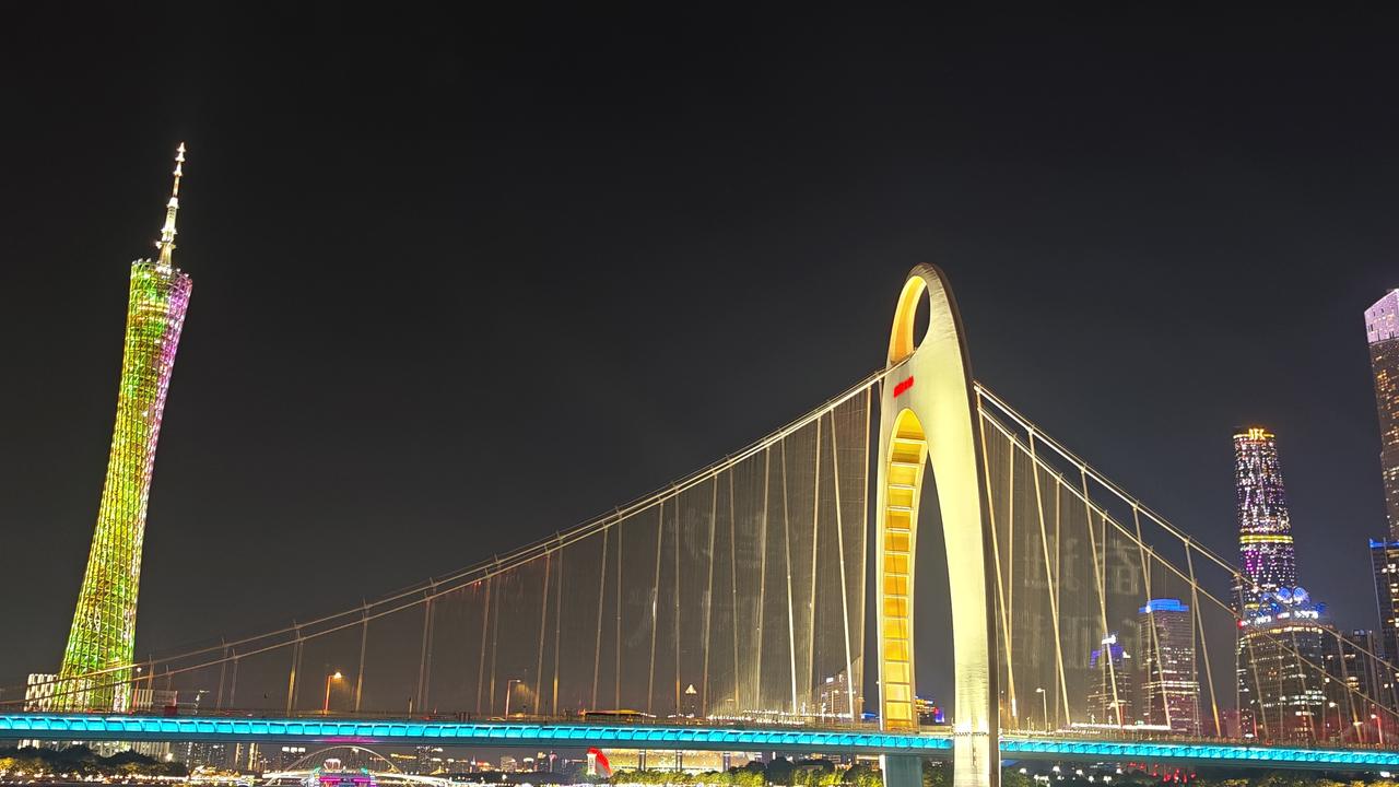 繁花似锦觅安宁，但愿流水度此生