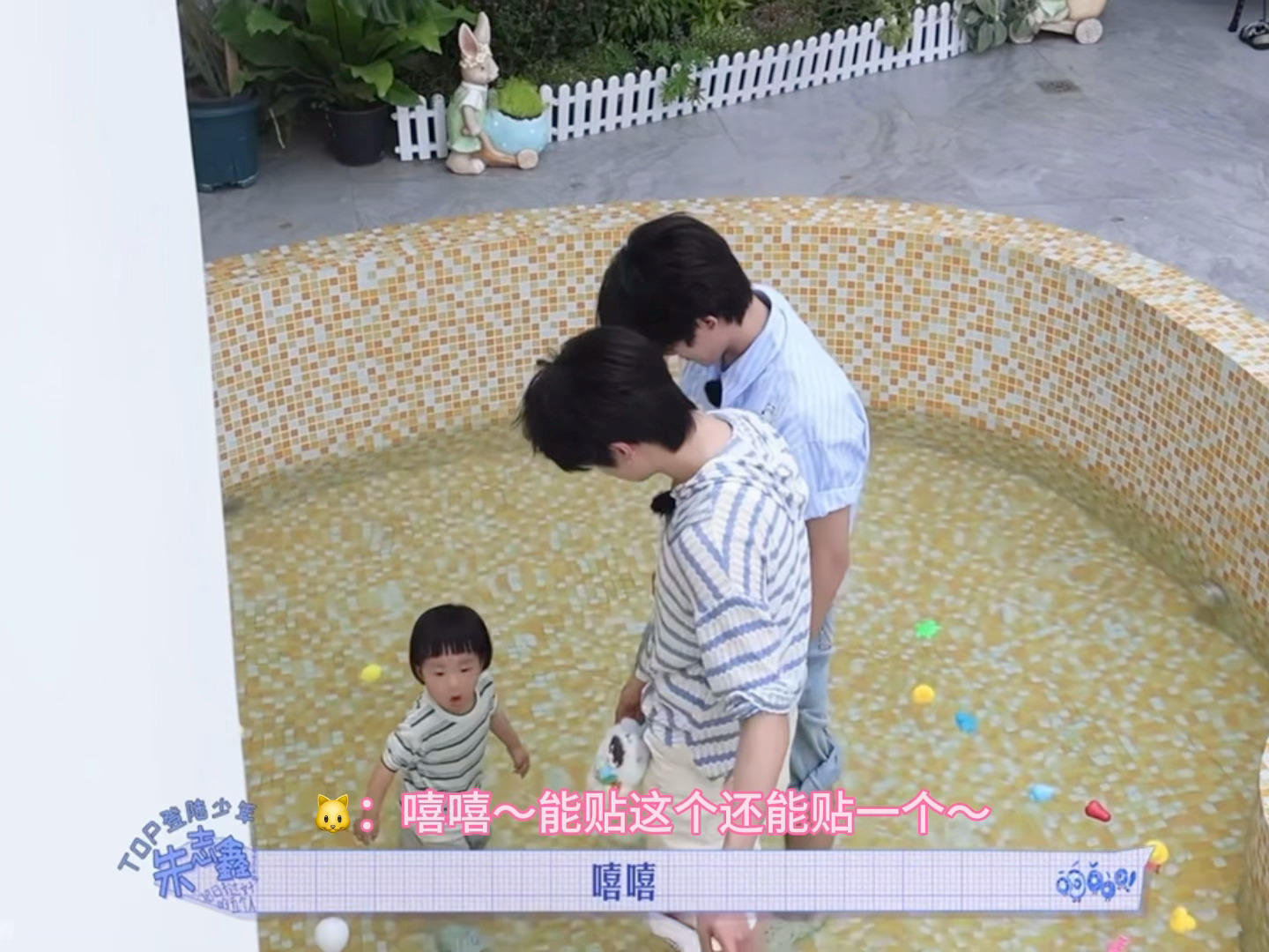 你们点开听一下我妈妈夹着嗓子超级温柔地和女宝沟通 然后旁边就突然会出现大老爷们的