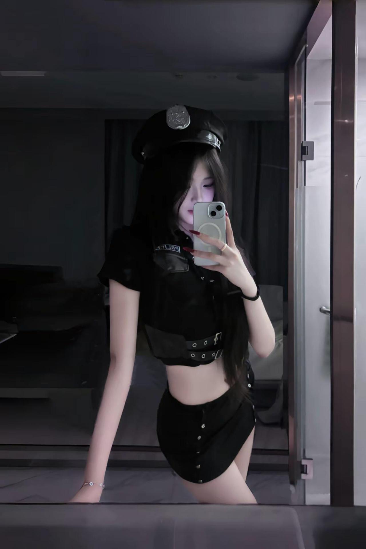 姐姐存在的意义 就是为了接住你的眼泪