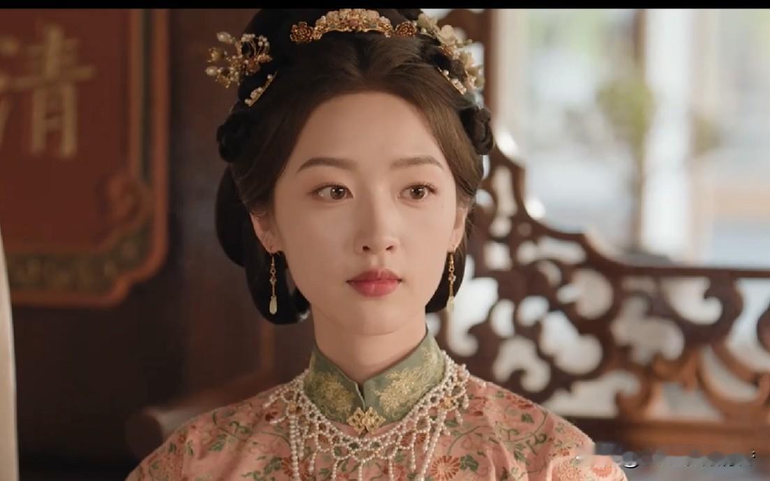 电视剧《花开锦绣》中10大美女你最喜欢谁？
 
1、傅庭芸（邓恩熙 饰），傅家九