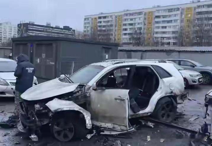 俄罗斯又一名中将阵亡，疑似乌暗杀，和平协议谈判之际也没停手