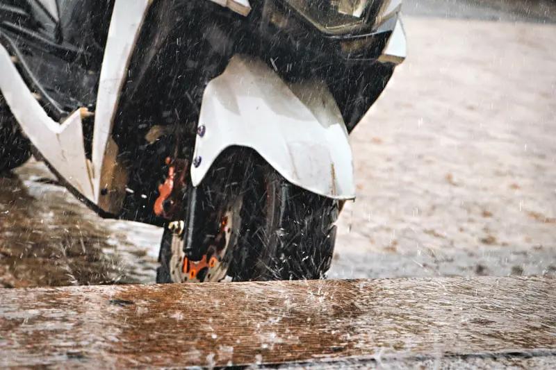 古人给马起名字这事，真的太绝了！原来不同年龄、毛色、特征的马都有专属称呼。两岁前