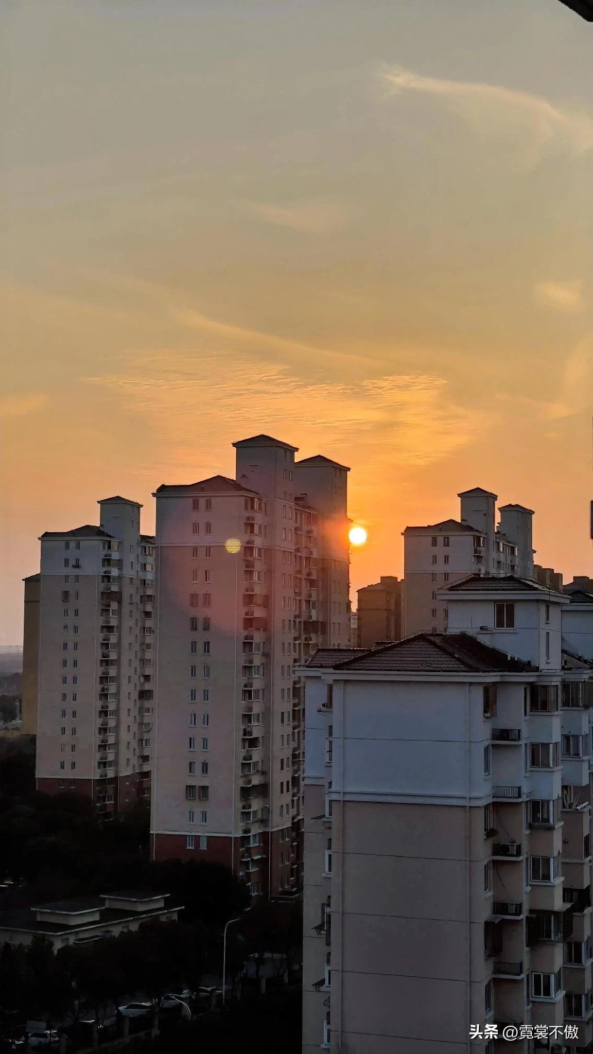 晒图笔记大赛落山的太阳和美丽的晚霞