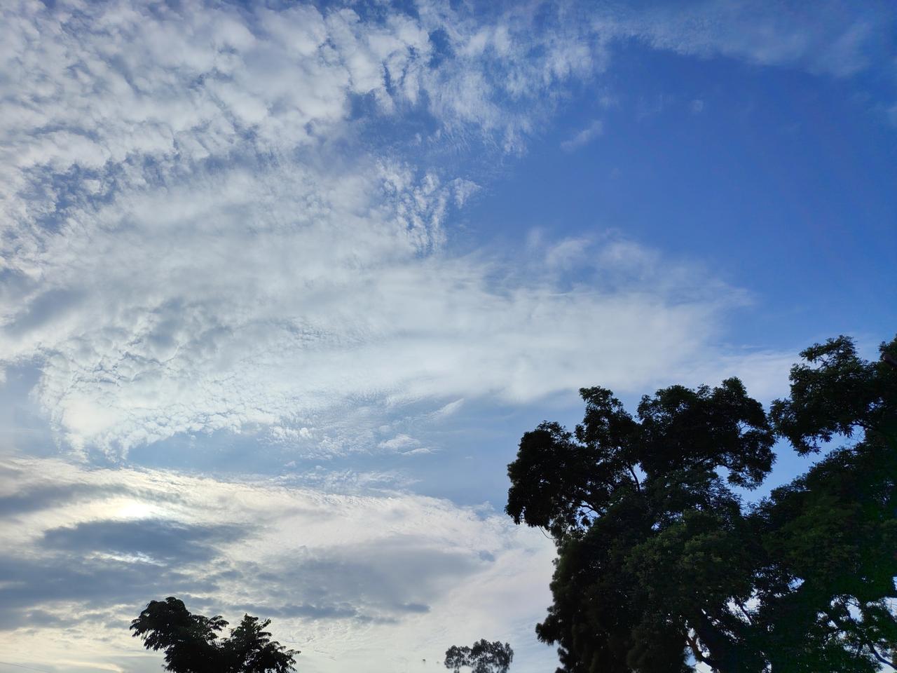 寒山问拾得，面对世间的谤、欺、辱、笑，该如何处治？拾得答：只需忍他、让他、由他、
