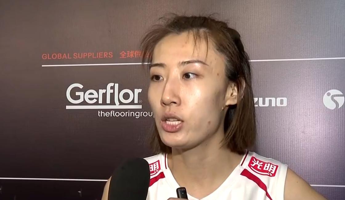 王媛媛赛后采访：我们训练比比赛更好。
6月4日，中国女排在南京站的第二场比赛，3