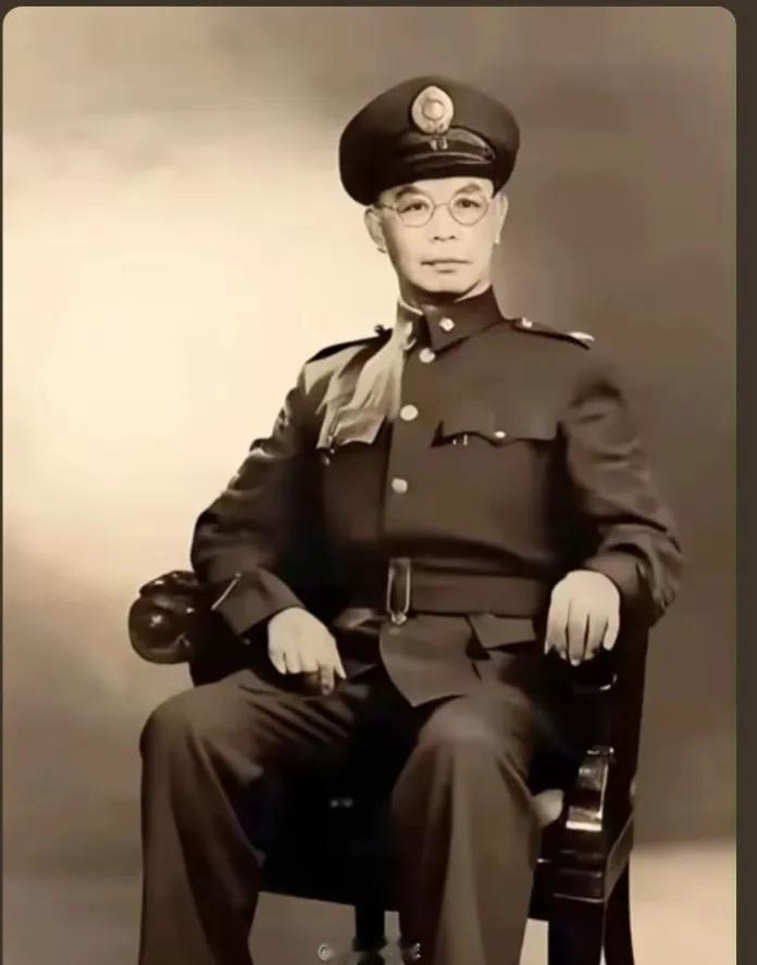 笔墨藏忠魂，英雄从未走远
 追剧时为吴石将军热泪盈眶，看完福州这场书画展才懂：荧