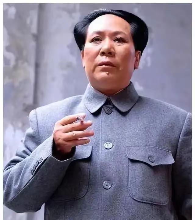 为啥咱们从不主动收拾日本？毛主席早把底说透了：“日本人敢再欺负我们，问题还是出在
