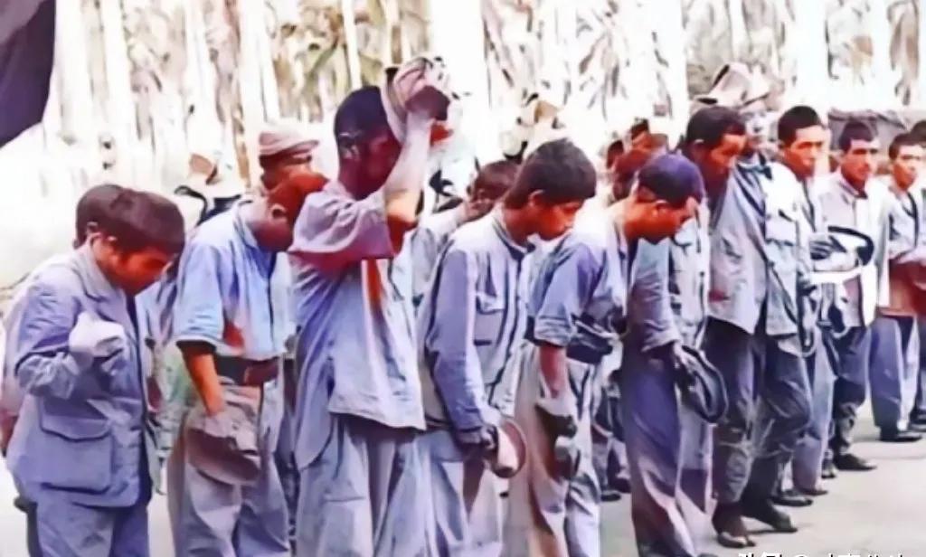 常德会战icon狠人余程万icon：砍死所有日军俘虏，不是残忍是真被逼急了！
 