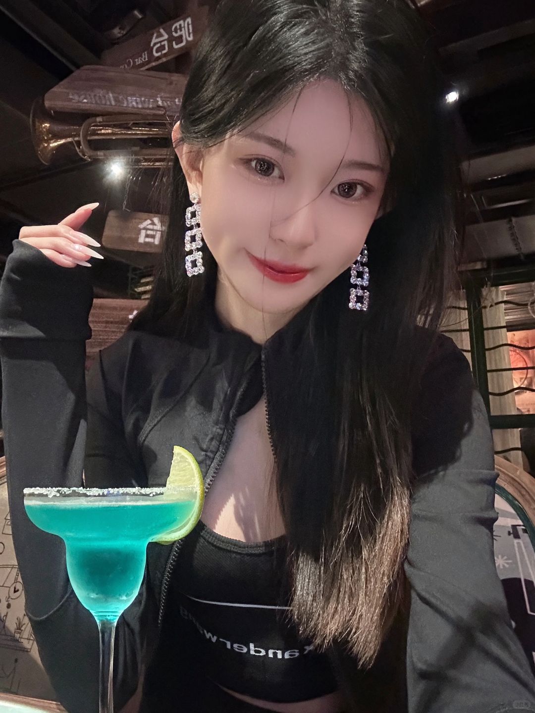 打脸亲戚🥂 素颜怎么不能安静的发疯🤏