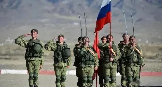 美国一旦衰落，谁将成为下一个超级大国？张召忠：只有这两国

两次世界大战之后，全