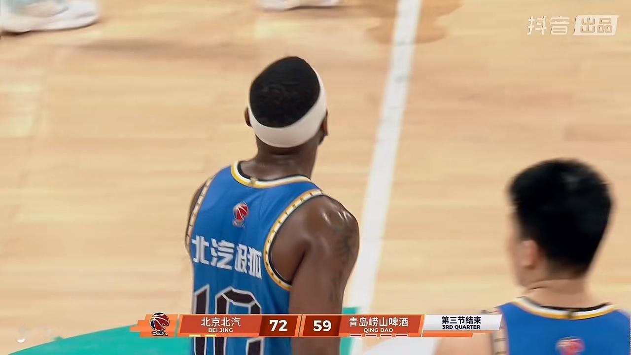 三节比赛打完，北京北汽男篮还是领先！

        在刚刚结束的北京北汽男篮