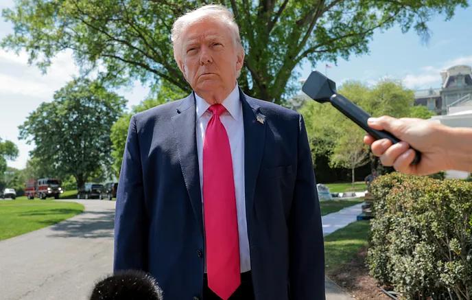 特朗普：伊朗准备移交2025年遭袭击设施中的铀
 
美方称华盛顿与德黑兰已达成积