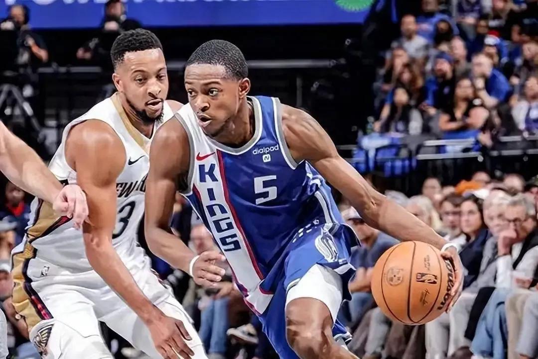 国王面临重建，小萨想要离开，蒙克要大合同，球队甩卖赫尔特。
第一，国王没进去附加