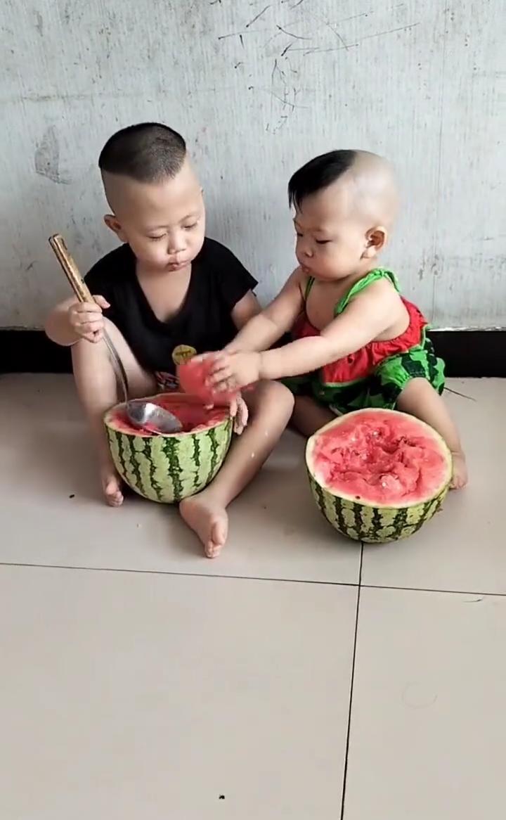 啊，哈哈，哈哈，哈哈哈。